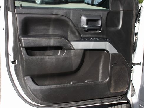 Used 2018 Chevrolet Silverado 1500 LT w/ All Star Edition image 14