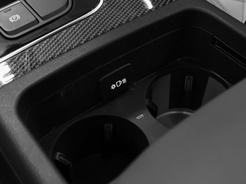 Used 2021 Audi SQ5 Prestige image 38