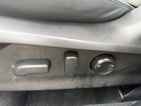 Used 2021 Subaru Forester Premium AWD/4WD image 25