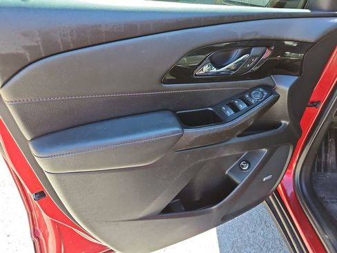 Certified 2023 Chevrolet Traverse RS image 22