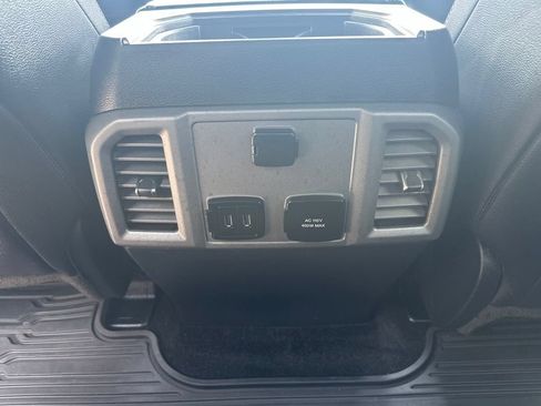 Used 2018 Ford F150 Raptor w/ Equipment Group 802A Luxury AWD/4WD image 13