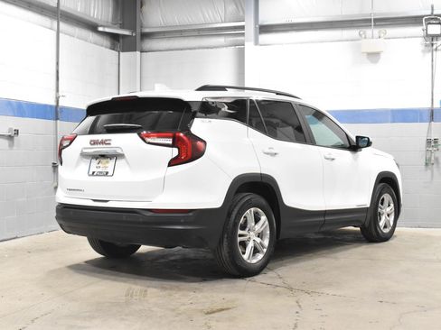 Used 2022 GMC Terrain SLE w/ Driver Convenience Package FWD image 29