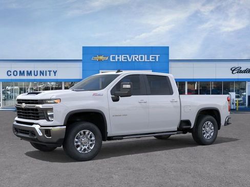 New 2026 Chevrolet Silverado 2500 LT image 2