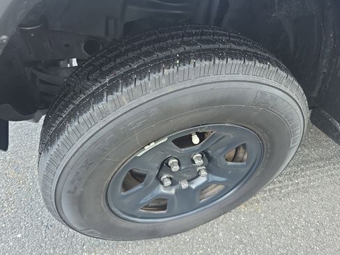 Used 2023 Jeep Wrangler Sport image 13