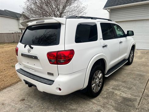 Used 2008 Toyota Sequoia Limited image 3