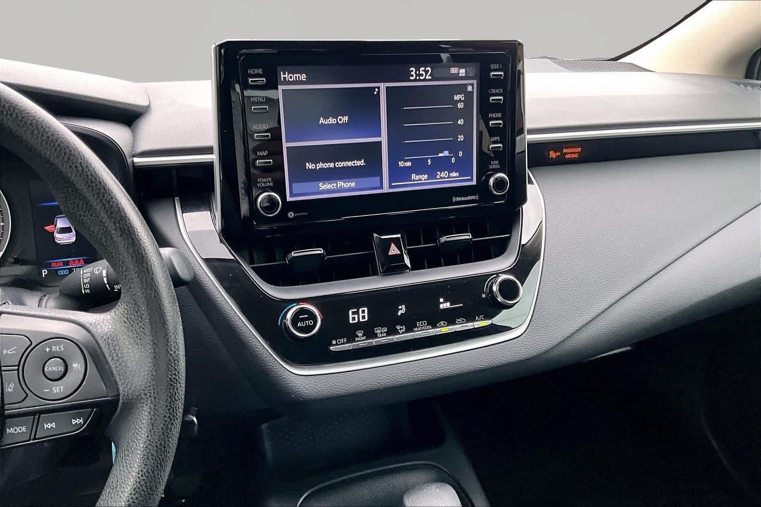 Certified 2021 Toyota Corolla LE FWD image 7