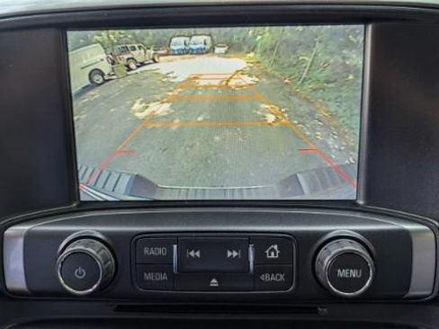 Used 2015 Chevrolet Silverado 1500 LTZ AWD/4WD image 37