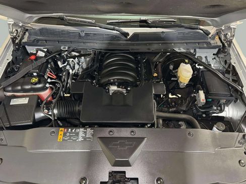 Used 2018 Chevrolet Silverado 1500 LT w/ All Star Edition AWD/4WD image 26