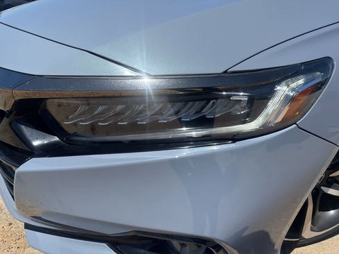 Used 2021 Honda Accord Sport Special Edition image 9