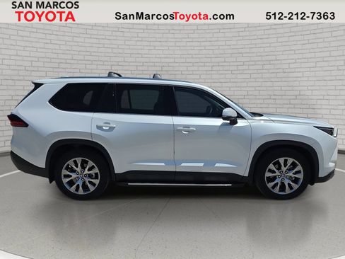 Used 2025 Toyota Grand Highlander AWD Hybrid image 5