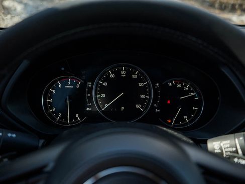 New 2025 MAZDA CX-5 Signature image 23