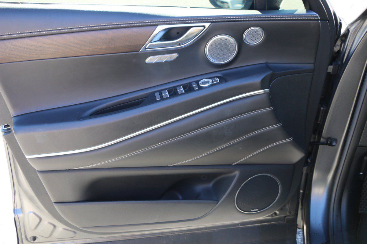 Used 2022 Genesis GV80 3.5T Prestige Signature AWD/4WD image 17