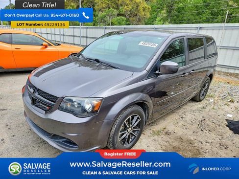 Used 2017 Dodge Grand Caravan SE image 1