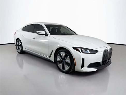 New 2026 BMW i4 xDrive40i w/ Premium Package AWD/4WD image 5