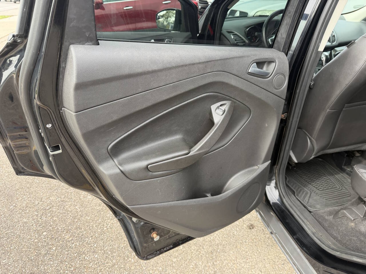 Used 2016 Ford Escape Titanium AWD/4WD image 23