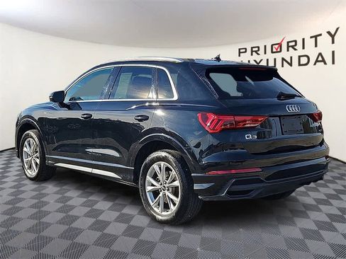 Used 2024 Audi Q3 2.0T Premium image 5