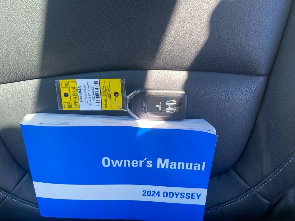 Certified 2024 Honda Odyssey EX-L image 34