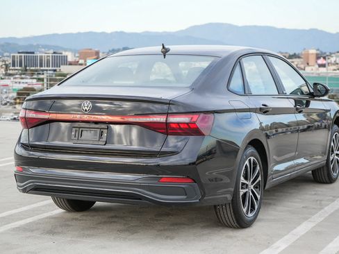 New 2026 Volkswagen Jetta Sport FWD image 6