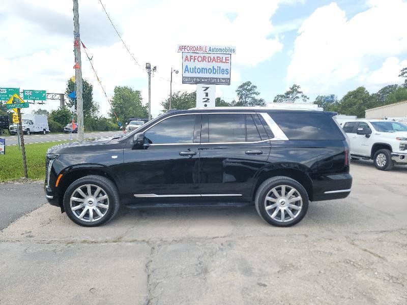 Used 2026 Cadillac Escalade 4WD image 4