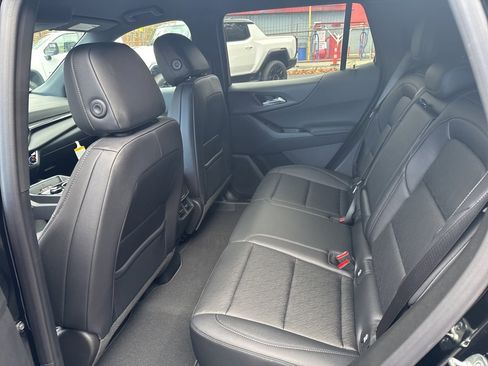 New 2026 Chevrolet Equinox LT image 11