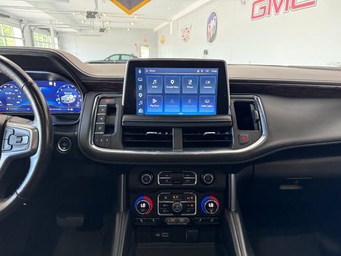 Certified 2023 Chevrolet Tahoe Z71 w/ Luxury Package AWD/4WD image 22