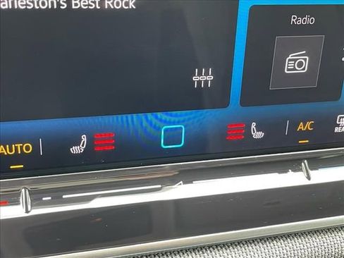 Certified 2025 Volkswagen Tiguan S image 7