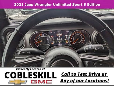 Used 2021 Jeep Wrangler Unlimited Sport image 14