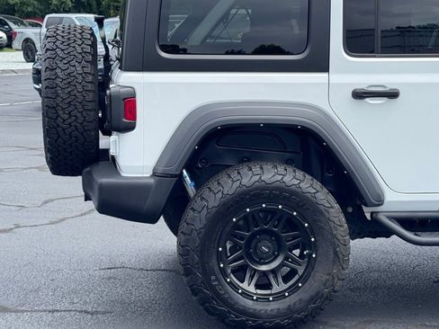 Used 2024 Jeep Wrangler Unlimited Sport AWD/4WD image 40