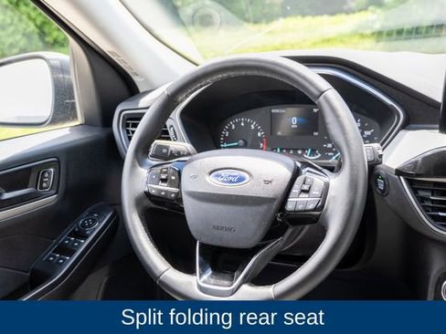 Used 2022 Ford Escape SE w/ Cold Weather Package AWD/4WD image 28