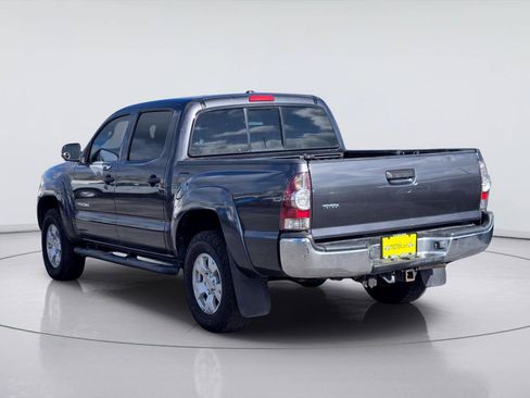 Used 2010 Toyota Tacoma PreRunner RWD image 6