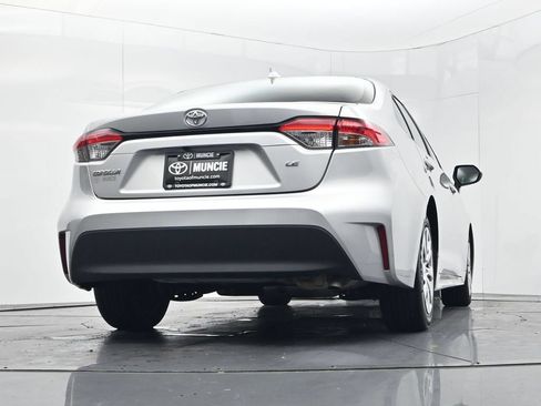 Used 2024 Toyota Corolla LE FWD image 42
