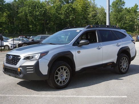 Used 2023 Subaru Outback Wilderness AWD/4WD image 10