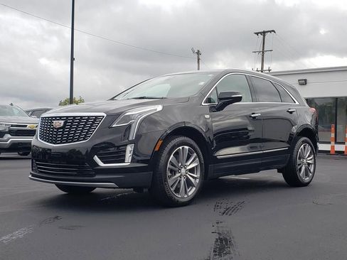 Used 2025 Cadillac XT5 Premium Luxury AWD/4WD image 3