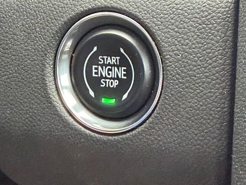 Used 2025 GMC Acadia Elevation w/ LPO, Floor Liner Package AWD/4WD image 14