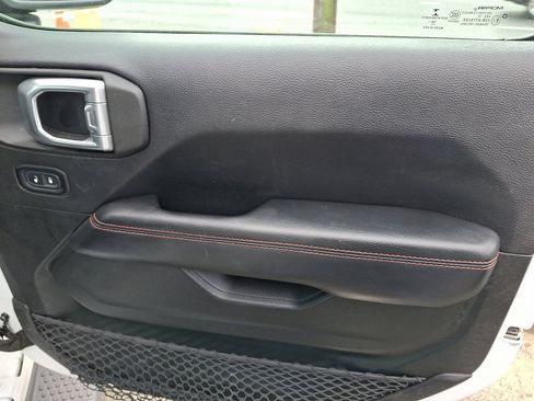 Used 2020 Jeep Wrangler Unlimited Rubicon image 9