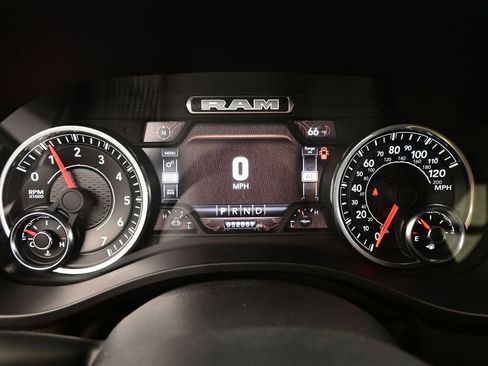 Used 2024 RAM 1500 Big Horn AWD/4WD image 41