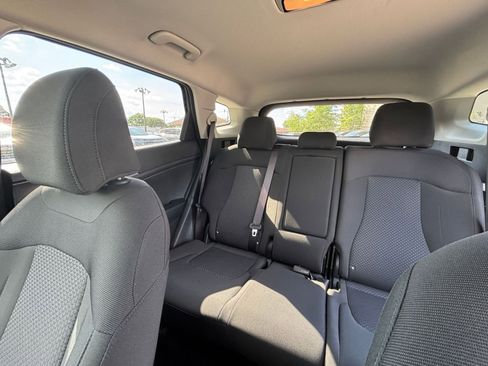 Used 2025 Kia Sportage LX FWD image 38