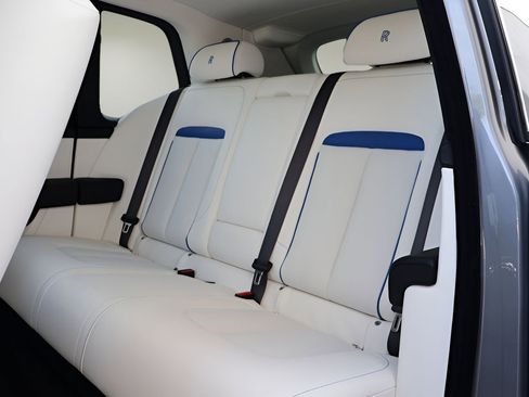 New 2026 Rolls-Royce Cullinan AWD/4WD image 16