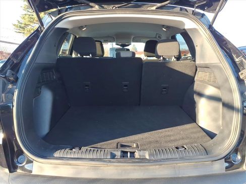 Certified 2022 Ford Escape SE image 10