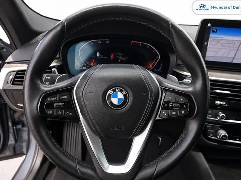 Used 2022 BMW 530i w/ M Sport Package RWD image 8