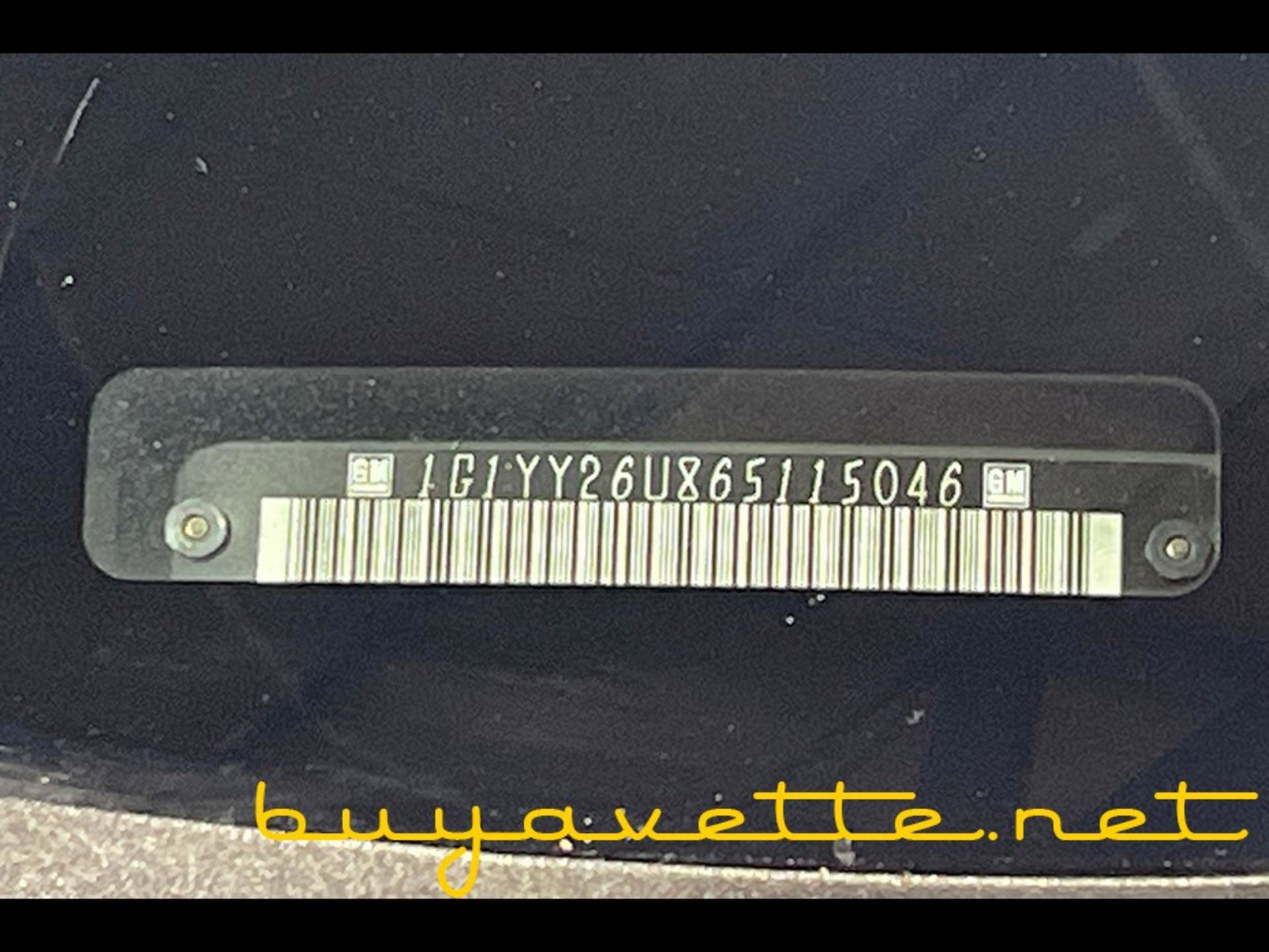 Used 2006 Chevrolet Corvette Coupe w/ Preferred Equipment Group RWD image 30