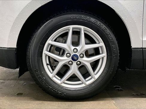 Used 2022 Ford Edge SEL AWD/4WD image 7