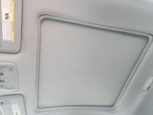 Used 2024 Chevrolet Malibu LT FWD image 25