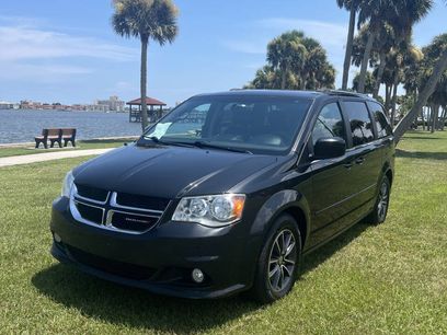 Used 2017 Dodge Grand Caravan SXT
