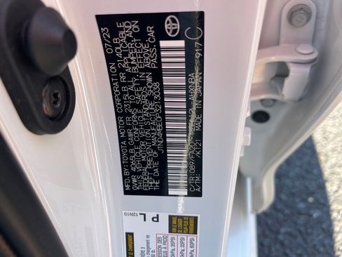 Used 2023 Toyota Corolla SE image 11