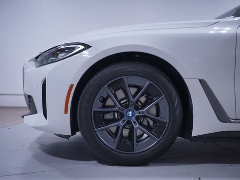 Used 2023 BMW i4 eDrive35 w/ Premium Package RWD image 2