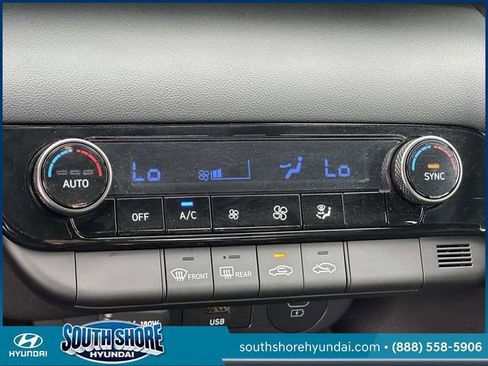 Certified 2025 Hyundai Elantra Sport FWD image 29