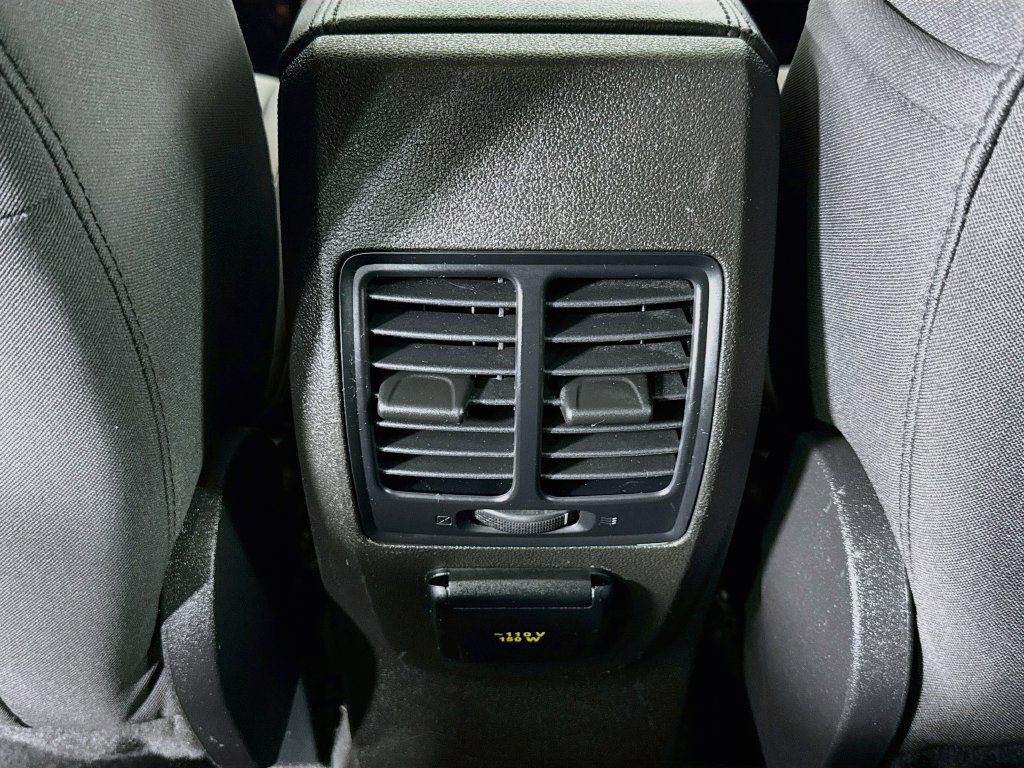 Used 2016 Ford Escape SE w/ Equipment Group 201A AWD/4WD image 23