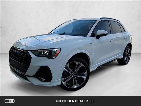 Used 2021 Audi Q3 2.0T Premium w/ Convenience Package AWD/4WD image 1