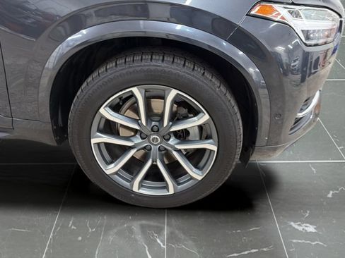 Used 2016 Volvo XC90 T6 Momentum w/ Momentum Plus Package AWD/4WD image 14